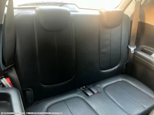 Kia CARENS EX 2010/2011